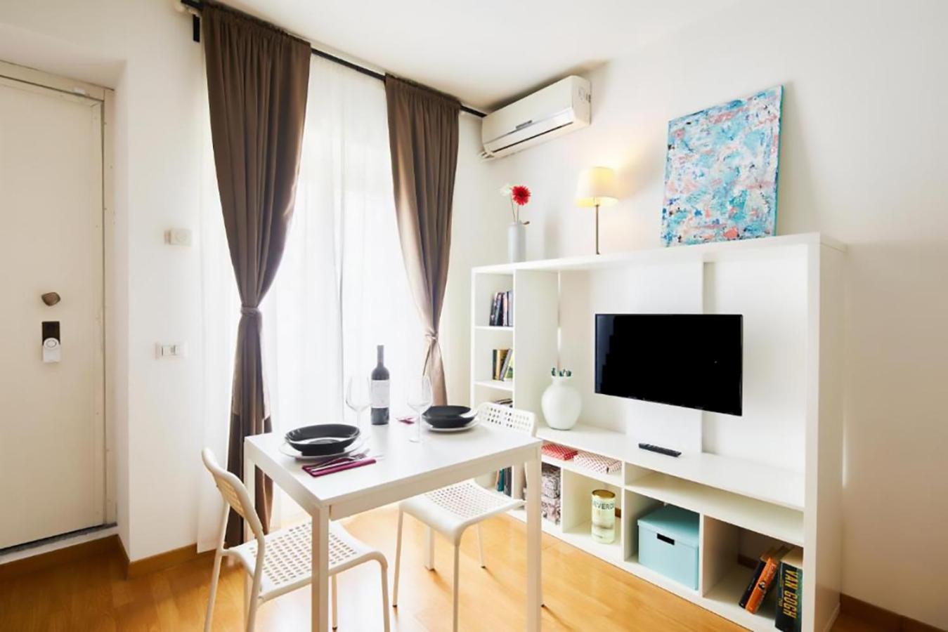 דירות מילאנו House Naviglio Grande 15 Minutes To Duomo מראה חיצוני תמונה